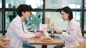 Doctor X: Mafia in White: 1×2