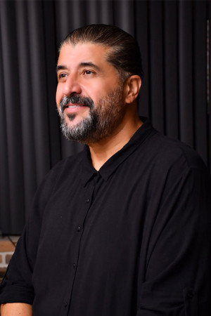 Mustafa Özarslan — interprète de Nominee