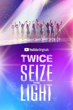 TWICE: Seize the Light