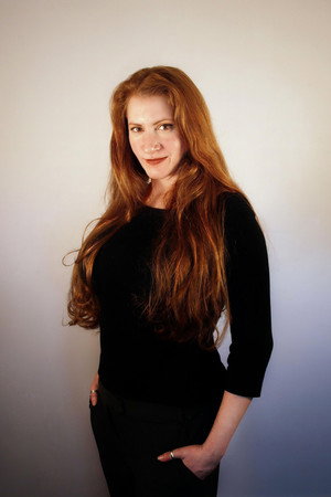 Lara Taillon portrait