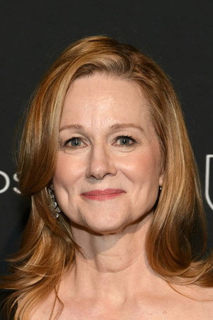Laura Linney