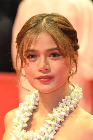 Maris Racal portrait