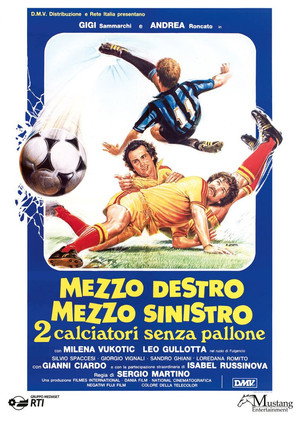 Mezzo destro mezzo sinistro - 2 calciatori senza pallone