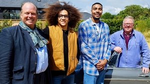 Image Jordan Banjo and Perri Kiely