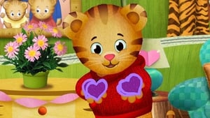 Daniel Tiger's Neighborhood Daniel's Love Day Surprise