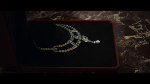 Oito Mulheres e um Segredo Dual Áudio