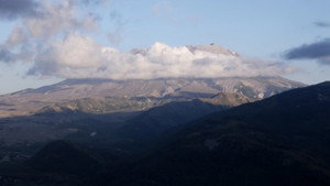 Mount St. Helens | StreamHub