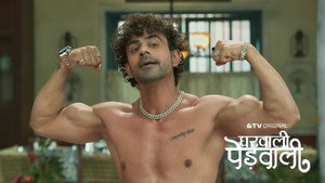 Jeetu and Maddy's Arm‑Wrestling Match