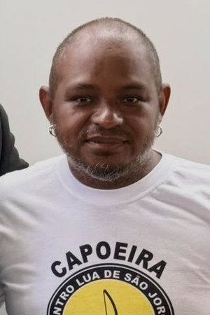 Denis Angola