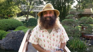 Episode 9 Autumn: Tastes of Fiji & Pitcher Plants