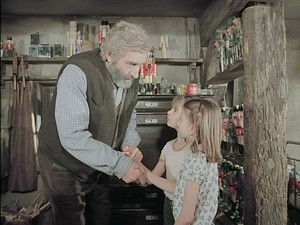 Ghosts from Outside: 1×1 {year} Online En Netflix