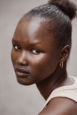 Abény Nhial thumbnail