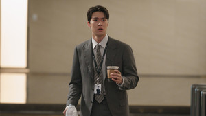 Filing for Love 1×6