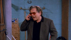 Just Shoot Me!: 3×17