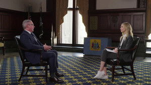 The Daily Show: 28×31