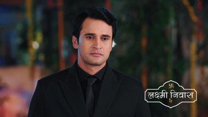 Raj Stays With Bhoomika at Her Parents' House