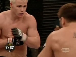 The Ultimate Fighter: Team McGregor vs. Team Chandler Middleweight Semifinal #2