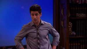 Os Feiticeiros de Waverly Place 4×4