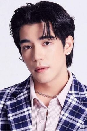 Monthapoom Sumonvarangkul portrait