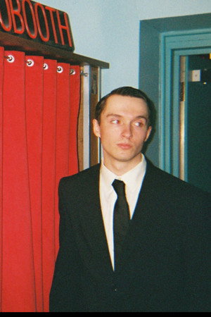 Guy Barnsley portrait