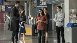 The Flash: Season 3 Episode 10 – Borrowing Problems From The Future