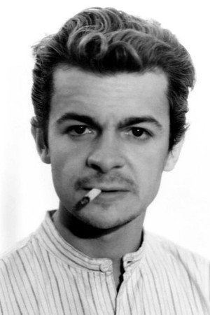 Serge Reggiani portrait