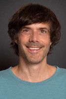 Adrian Stern's photo