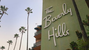 The Beverly Hills: Hotel to the Rich & Famous