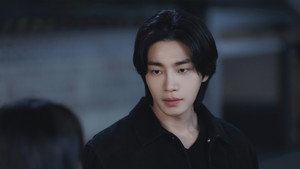 Make Me Tingle: 1×2