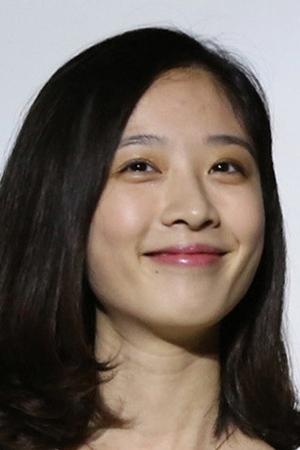 Jiaqi Li isYu Xiaolu