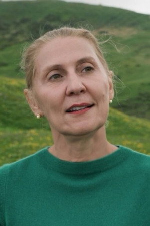 Consuelo De Moraes portrait