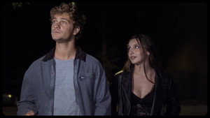 VAIVÉN still 8