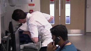 24 Hours in A&E: 9×4