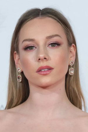 Ester Expósito photo