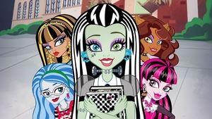 Monster High: New Ghoul at School film complet