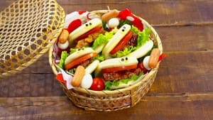 Image Rainbow Kakiage Bento & Sweet-and-Sour Chicken Buns Bento