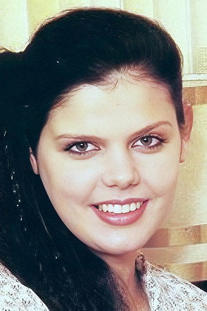 Carolyn Grace portrait