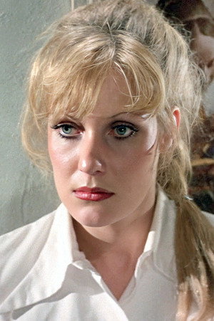 Nanda van Bergen portrait