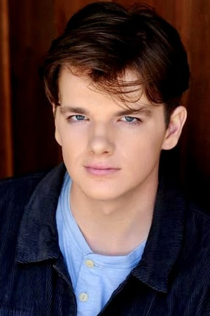 Evan Hannemann portrait