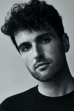 Duncan Laurence portrait