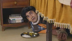 Happu accepts the mysterious person’s challenge - Happu Ki Ultan Paltan