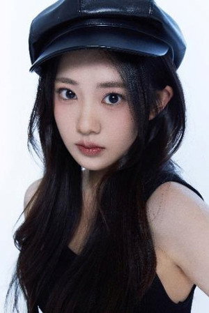 Diễn viên Xinyi Pan
