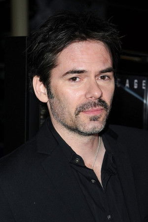Billy Burke photo
