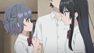 Tenkou-saki no Seiso Karen na Bishoujo ga, Mukashi Danshi to Omotte Issho ni Asonda Osananajimi Datta Ken Cap 10