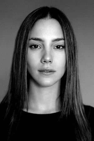 Dilin Döğer portrait