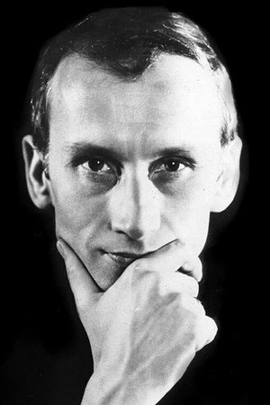 Vladimir Glukhoy portrait