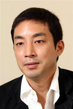 Tetsu Kayama portrait