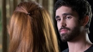 Famous in Love: 2×6