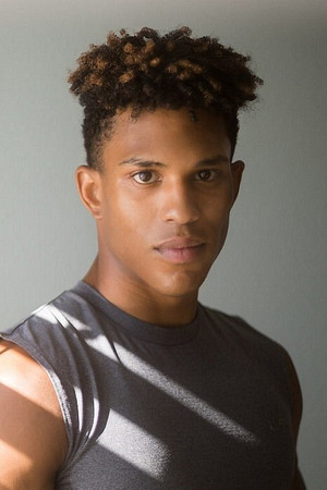 Damien Ellis portrait