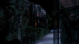 Elvira: Mistress of the Dark movie still 83